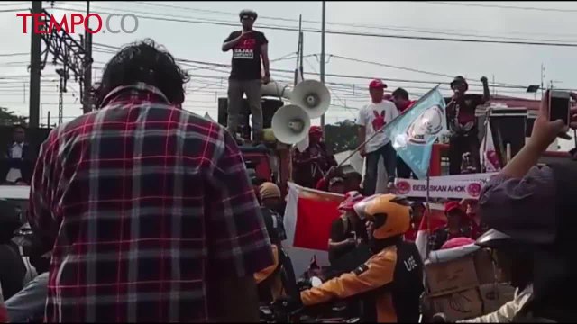 Ahok Divonis 2 Tahun, Massa Pendukung Long March ke Rutan Cipinang