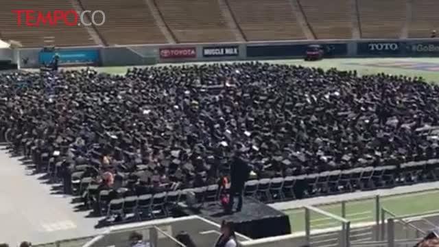 Seremoni Penyerahan Penghargaan untuk Todung Mulya Lubis di California