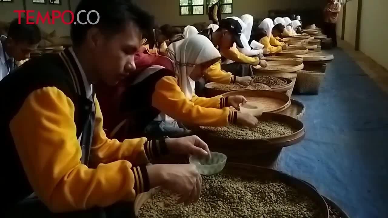 Kementrian BUMN Gelar Program Siswa Mengenal Nusantara