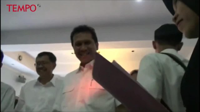 Tinjau Lokasi Pendaftaran CPNS di Makassar, Ini Harapan Menpan RB