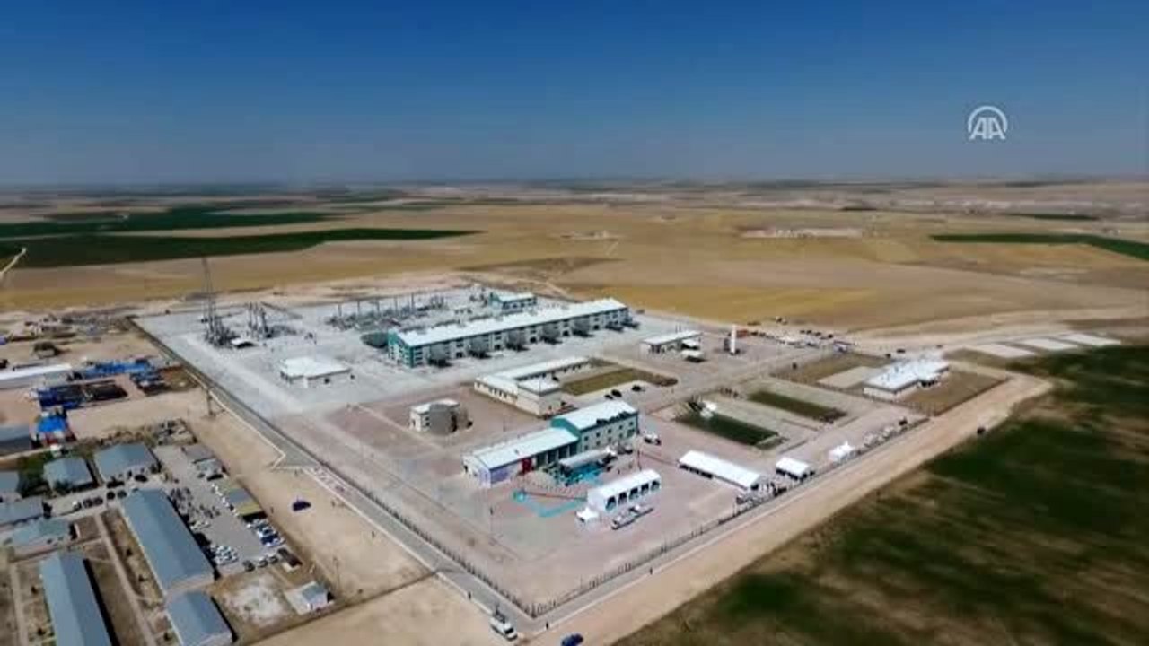 Bakan Dönmez: "Türkiye'nin her anlamda yaşadığı değişim ve dönüşüm enerji ve doğal gaz sektörüne...