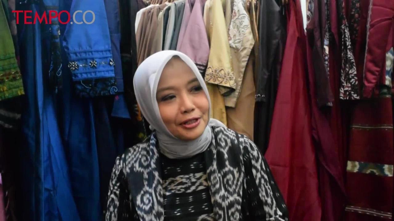 Mengenal Tuty Adib, Desainer Langganan Keluarga Jokowi