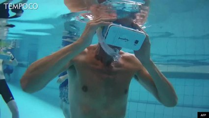 Penyandang Disabilitas Bisa Berenang Dengan Lumba-Lumba lewat VR