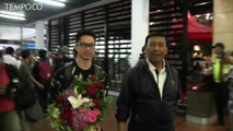 Juara Dunia Bulutangkis Disambut Menpora dan PBSI di Bandara