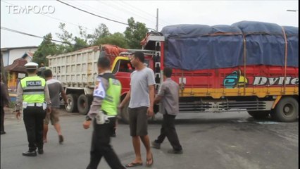 Kecelakaan Truk Tronton, Jalur Pantura Macet 5 Jam