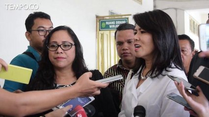 Cerita tentang Ahok Berjualan Buku di Penjara