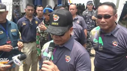 Ratusan Perenang dan Pendayung Adu Cepat Seberangi Selat Sunda