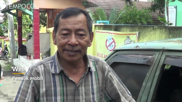 Orang Tak Dikenal Bakar Mobil dan Pagar Rumah Resahkan Warga