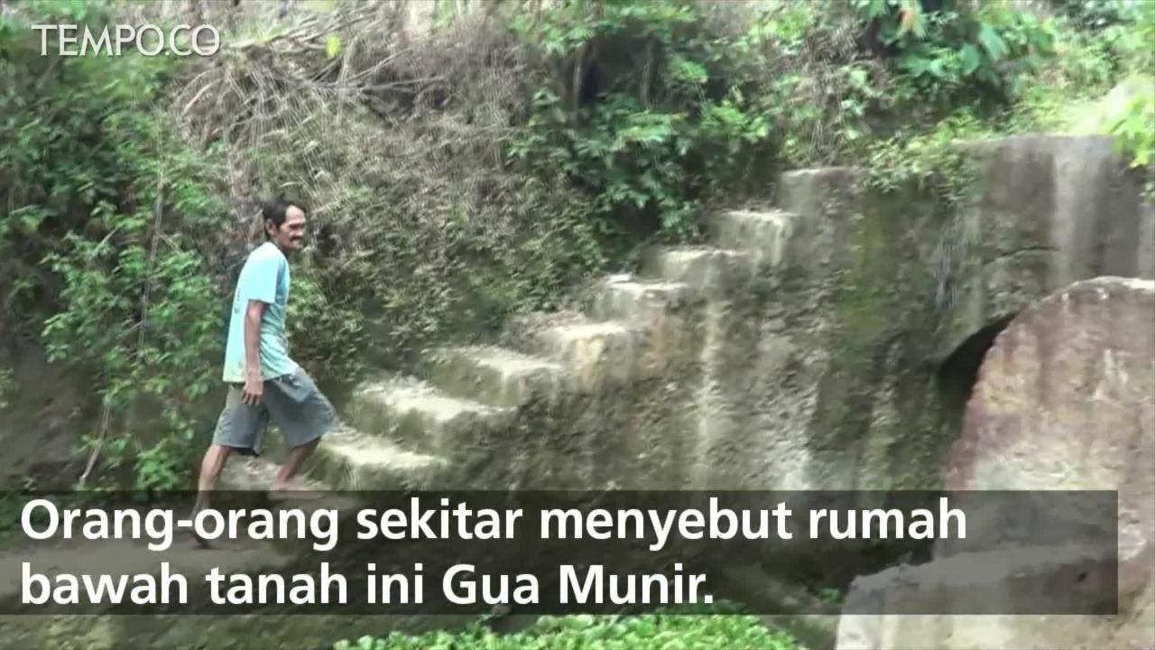 Penggali Pasir Bangun Rumah Bawah Tanah Selama 15 Tahun