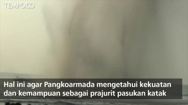 Kopaska TNI AL Hancurkan Markas Musuh di Banten