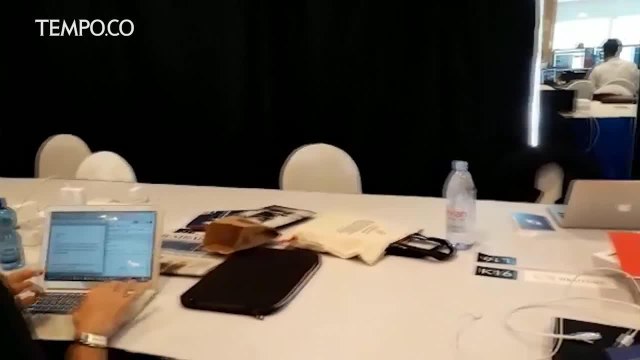 Suasana di Media Center Pertemuan Donald Trump dan Kim Jong Un