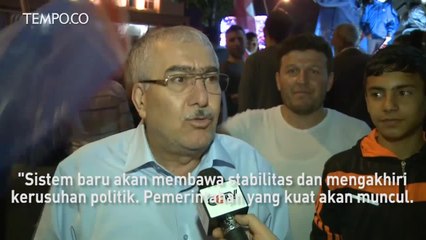 Warga Turki Rayakan Kemenangan Presiden Erdogan