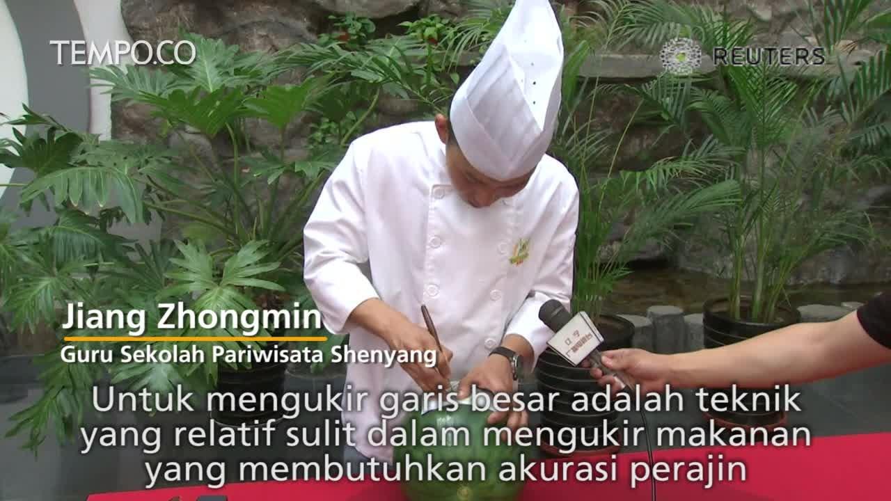 Guru Kuliner Cina Mengukir Bintang Sepak Bola di Semangka