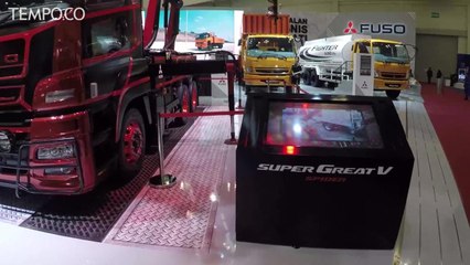 Truk Transformer Berlengan Laba-laba Robotik di GIIAS 2018