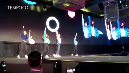 Girlband AOA Turut Ramaikan Peluncuran Samsung Galaxy A9
