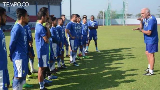 Persib Vs Persebaya, Pelatih Kedua Tim Optimistis