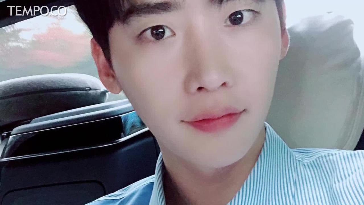 Cerita Lee Jong Suk, Dari Paspor Disita Hingga Masalah Pajak