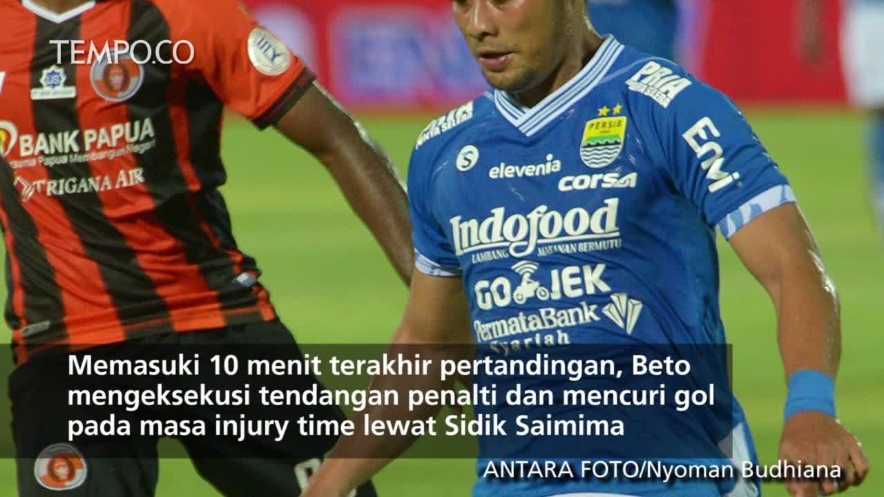 Skor Imbang 2-2 Persib vs Perseru