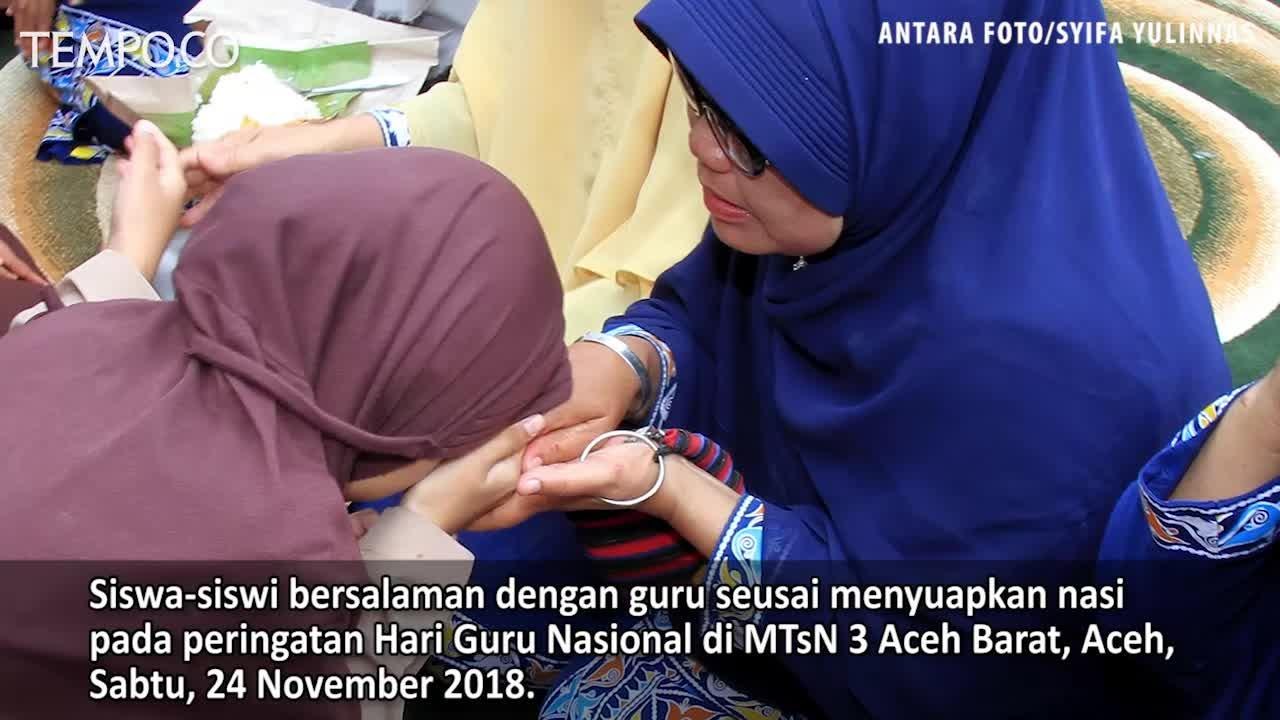 Yang Unik pada Peringatan Hari Guru Nasional 2018