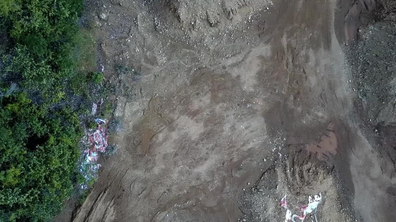 Sisa-sisa Tambang di Pulau Gee