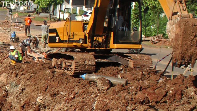 Tanah Amblas di Kemang Pratama, Ini Akibatnya