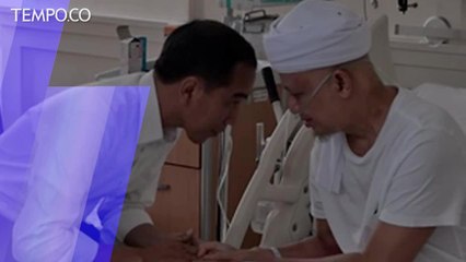 Presiden Jokowi Menjenguk Ustaz Arifin Ilham di RSCM