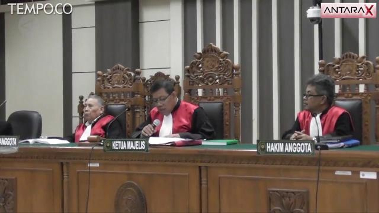 Reaksi Wakil Ketua DPR Nonaktif saat Divonis 6 Tahun Penjara