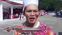 Kostum Unik Suporter Ramaikan Indonesia Open 2019