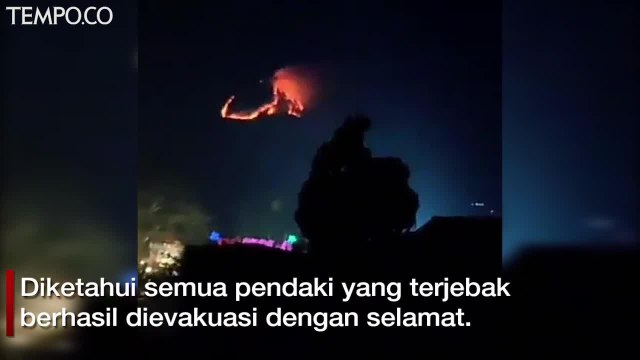 60 Hektare Lahan Terbakar di Gunung Panderman, Pendakian Ditutup