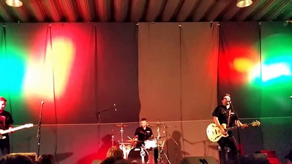 Compilation de Alkatraz lors du festival de St-Pierre les Becquets 2017