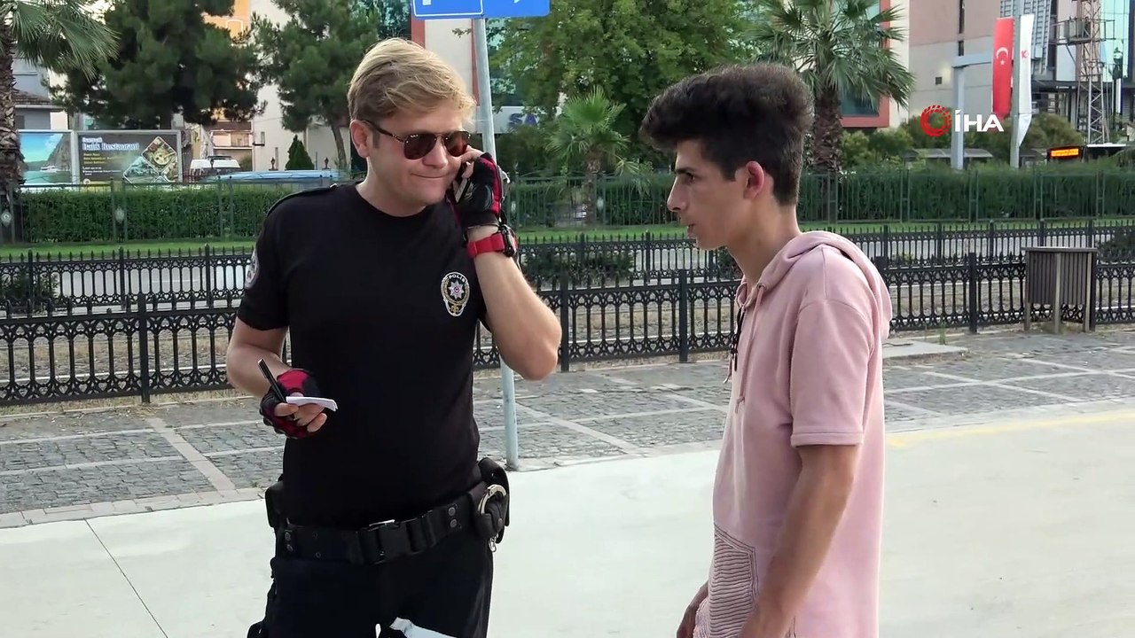 “Siz beni tanıyor musunuz” dedi, ekmek bıçağıyla saldırdı: 1 yaralı