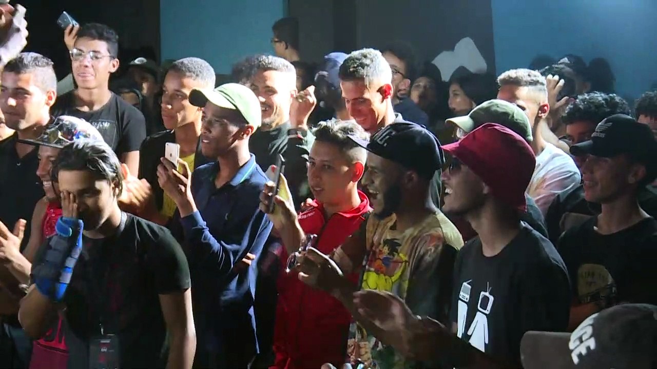 Le rap pour libérer la parole de jeunes d'un quartier défavorisé de Casablanca
