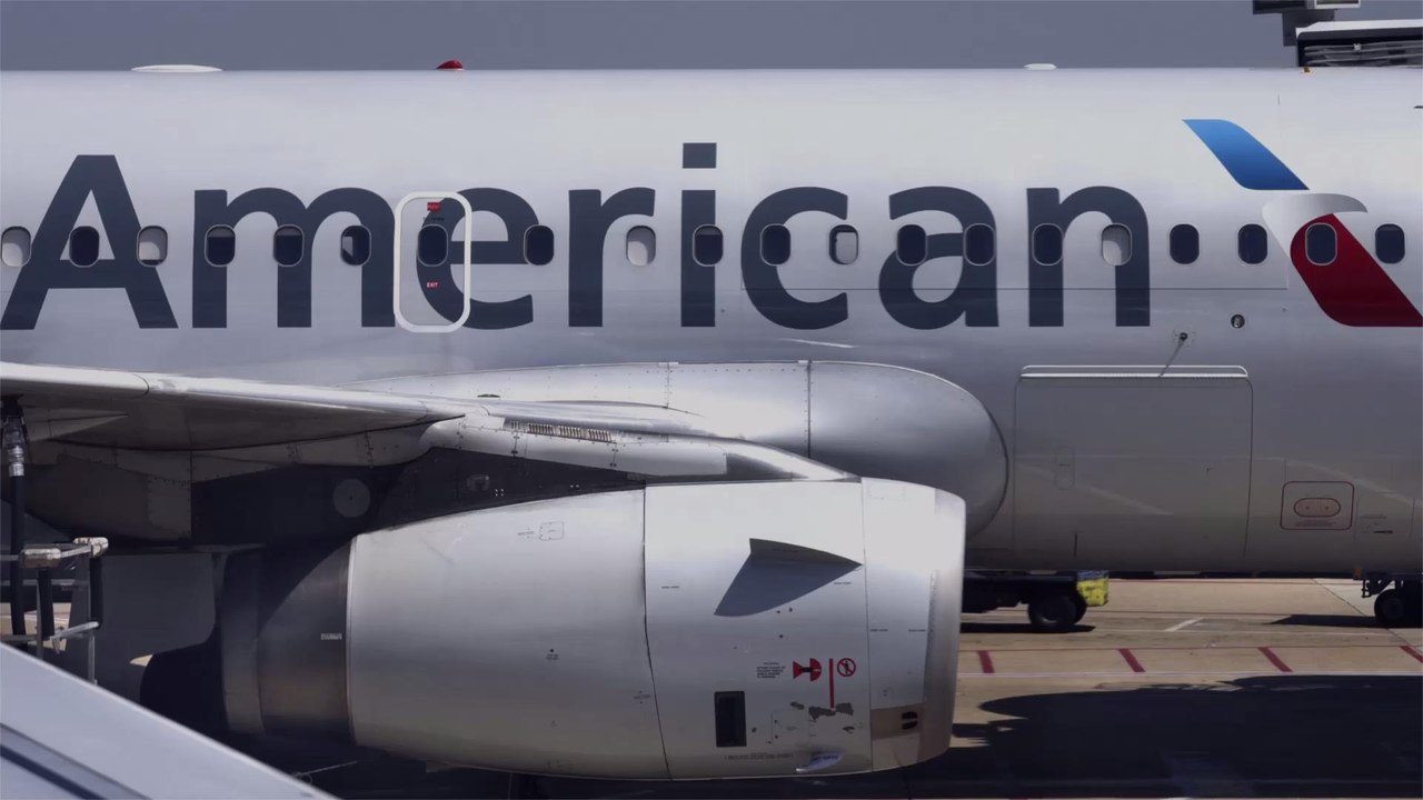 Man Removed From Flight After He Sat in Someone...