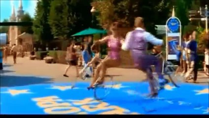 In Kadmon Ke Neeche — Alka Yagnik / Kumar Sanu — (From ,,Kya Kehna!“ — Bollywood Film mit Saif Ali Khan und Preity Zinta)