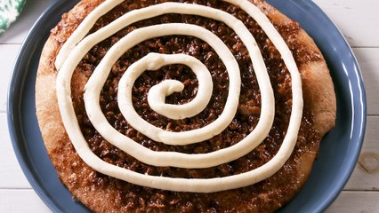 Help! We Can't Stop Eating This Insane Cinnamon Roll Pizza