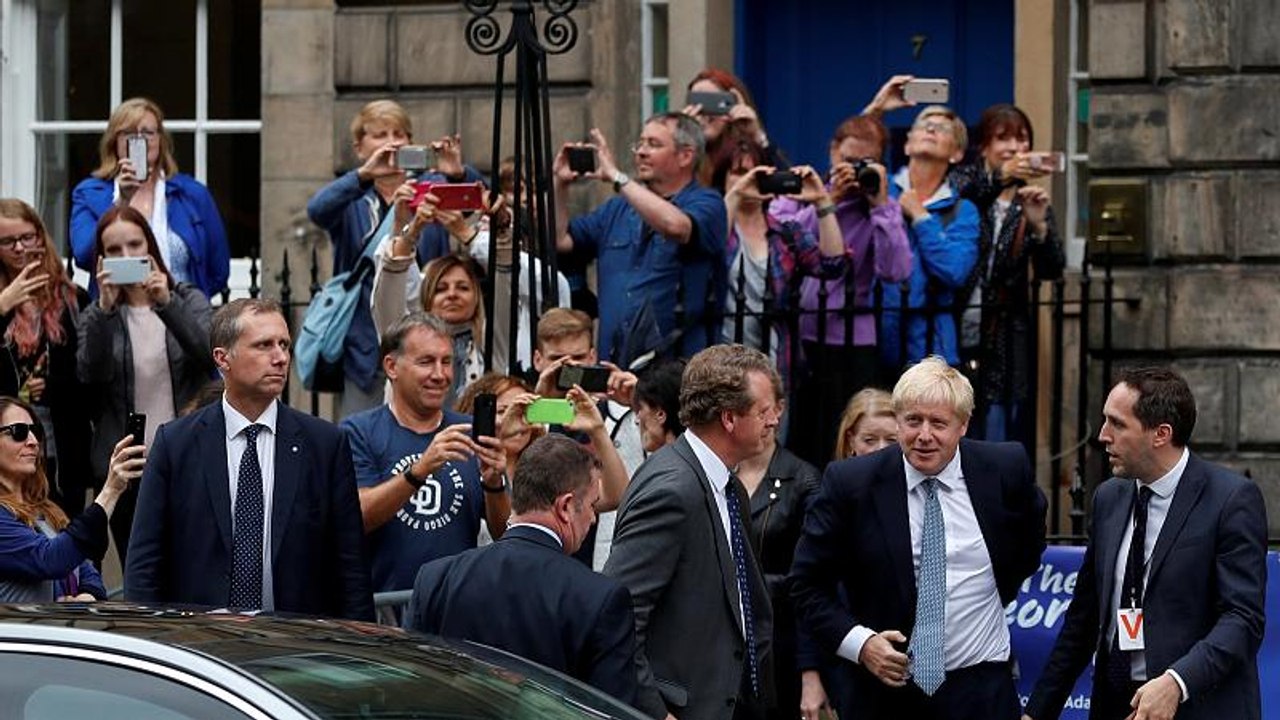 Antrittsbesuch in schottland: boris johnson ausgebuht