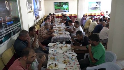 Cenaze sahiplerini mağdur eden taziye yemeği geleneği