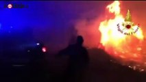 Sardegna, vasto incendio nel nuorese: chiusa la statale 131 | Notizie.it