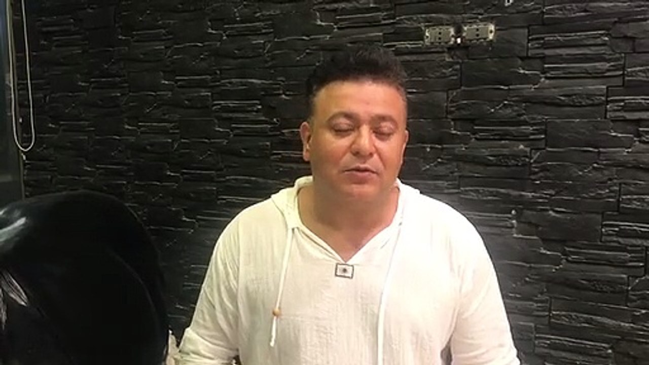 الفنان الفلسطيني رامي الجنة يستنكر الإساءة إلى السعودية والإمارات