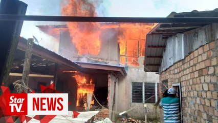 14 escape house fire in Sarawak