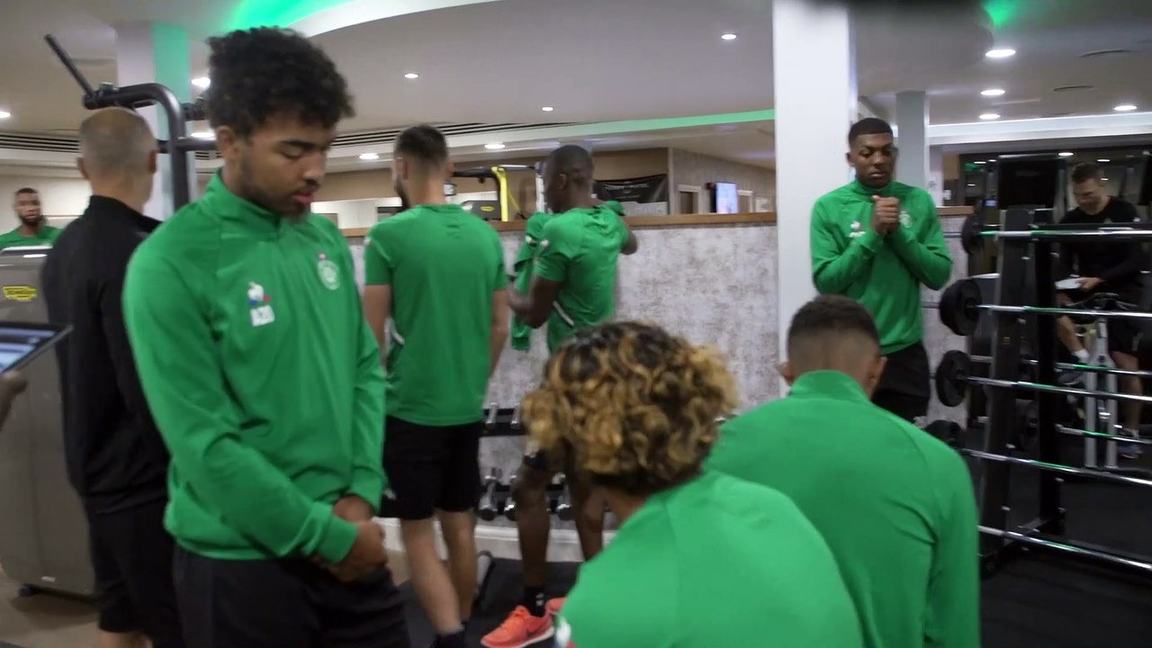 Les Verts bossent en salle !