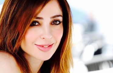 برومو برنامج تخاريف للإعلامية وفاء الكيلاني