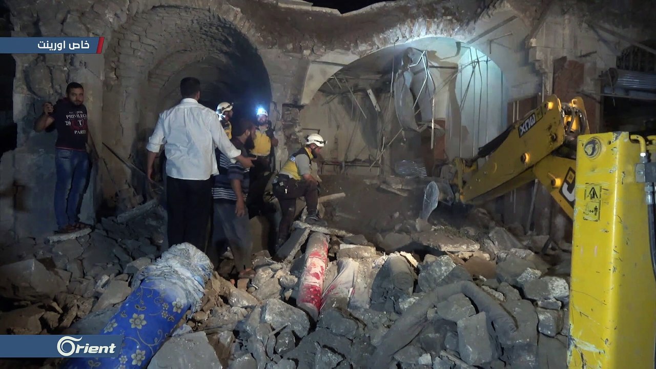 قتلى وجرحى بقصف  جوي لميليشيا أسد  على معرة النعمان في إدلب - سوريا