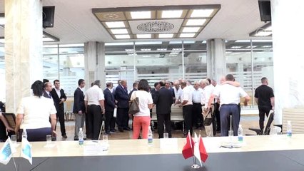 Kırgızistan'da Ahıska Türklerinden TBMM heyetine coşkulu karşılama