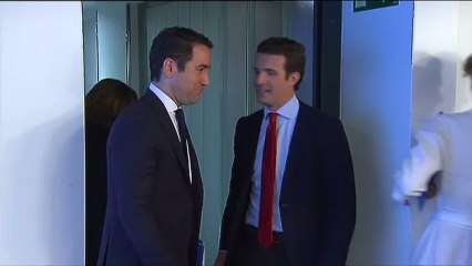 Casado renueva cúpula y le cierra a Sánchez todas las puertas
