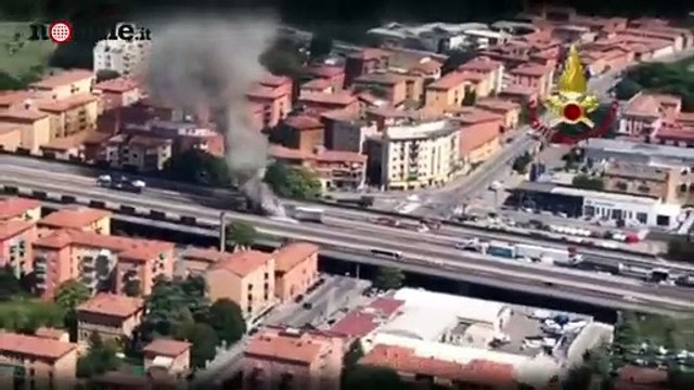 Bologna, incendio in autostrada: un morto nello scontro tra camion | Notizie.it