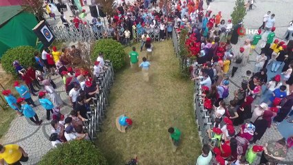 Gaziosmanpaşa'da sınava giren öğrenciler piknik şöleninde stres attı