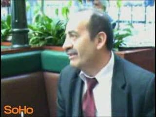 Cabas como pianista en un lobby de hotel, crónica SoHo