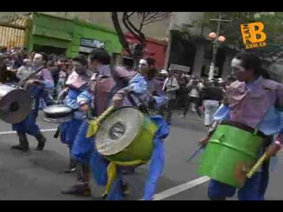 Gran Desfile Inaugural XII Festival Iberoamericano de Teatro de Bogotá