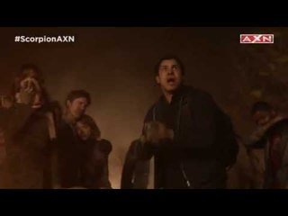 Scorpion - Walter les enseña cómo hacer humo verde